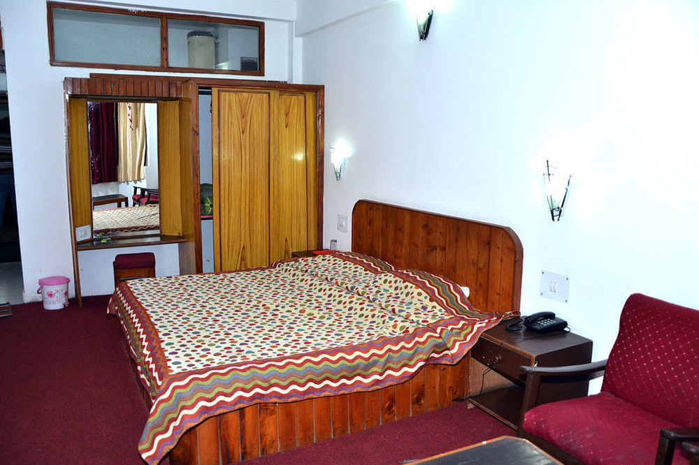 Hotel Devlok Primal Массури Экстерьер фото