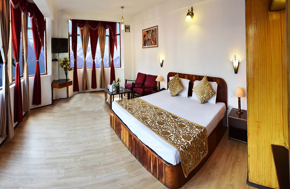 Hotel Devlok Primal Массури Экстерьер фото
