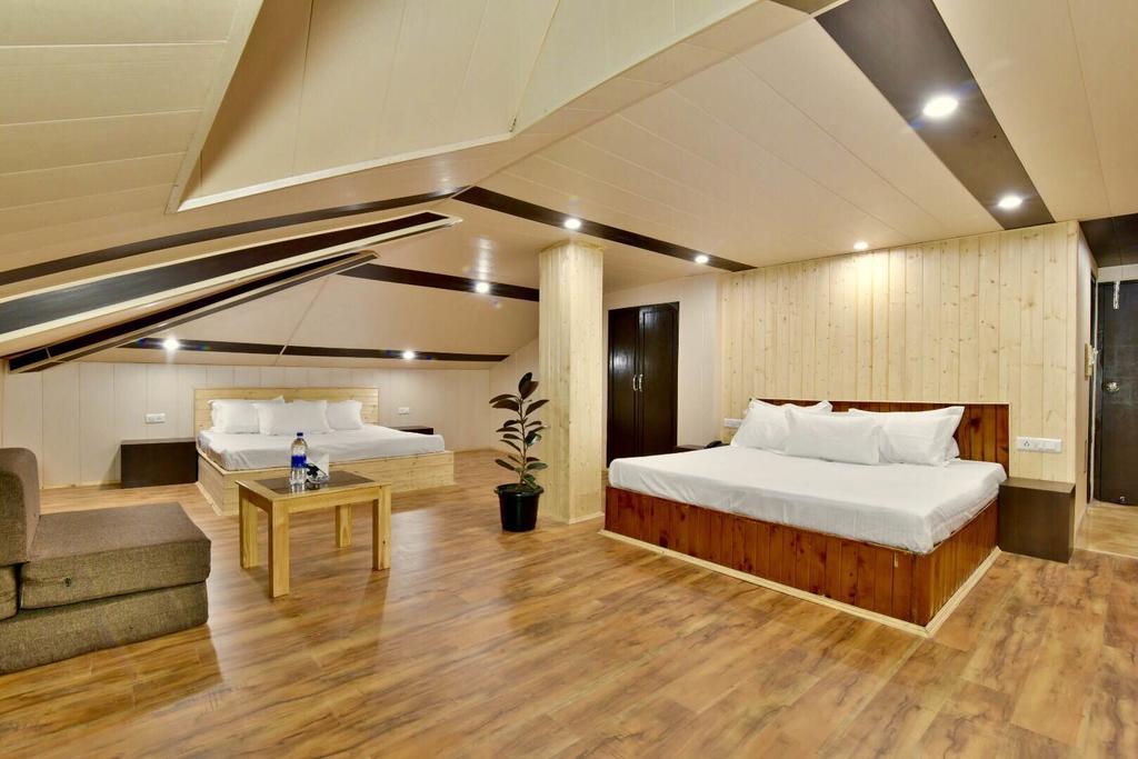 Hotel Devlok Primal Массури Экстерьер фото